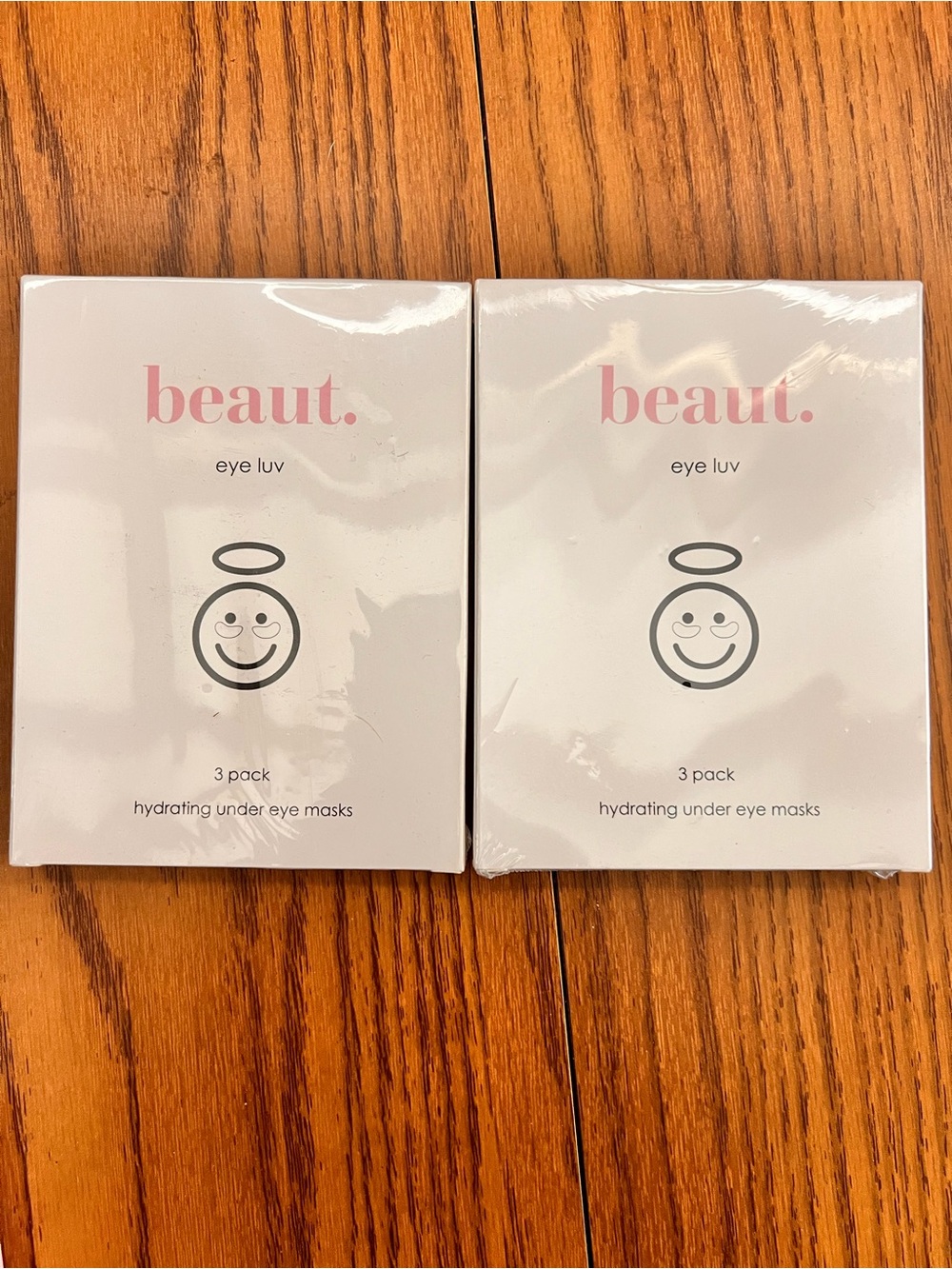 Eye Luv Hydrating Under Eye Masks — White/Pink